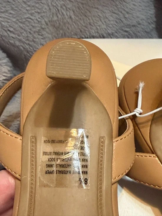 a new day Clear and Tan Slingback  sparkling Heels New in Box size 8 1/2 - Picture 7 of 8